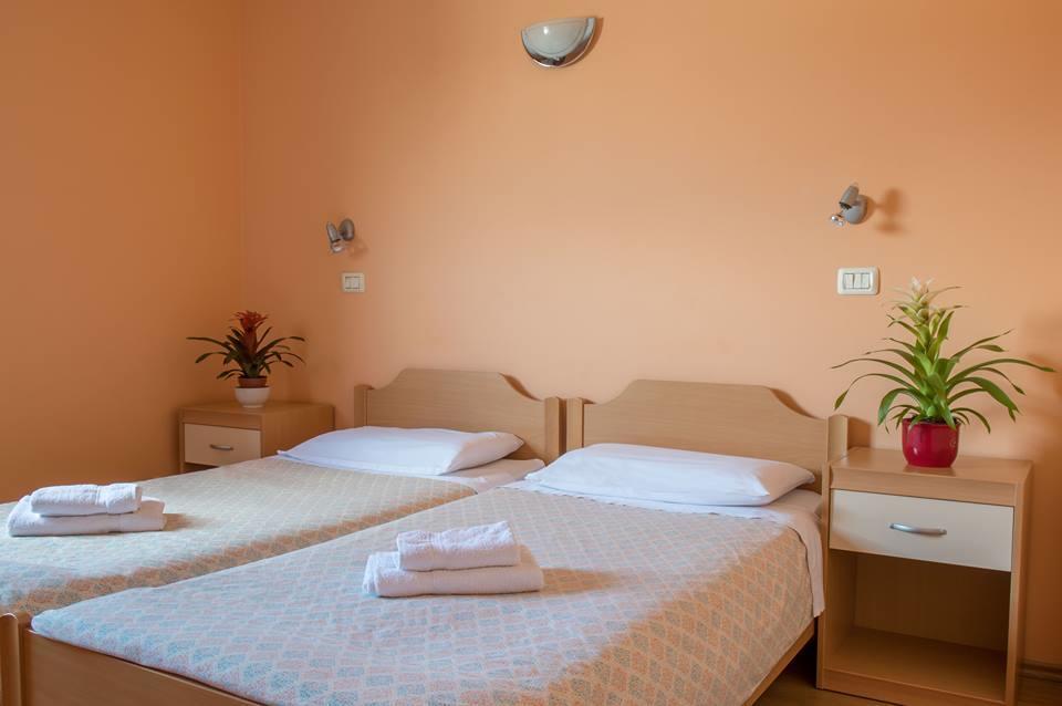 Guest House Danilo-Hisa Primc Ilirska Bistrica Buitenkant foto